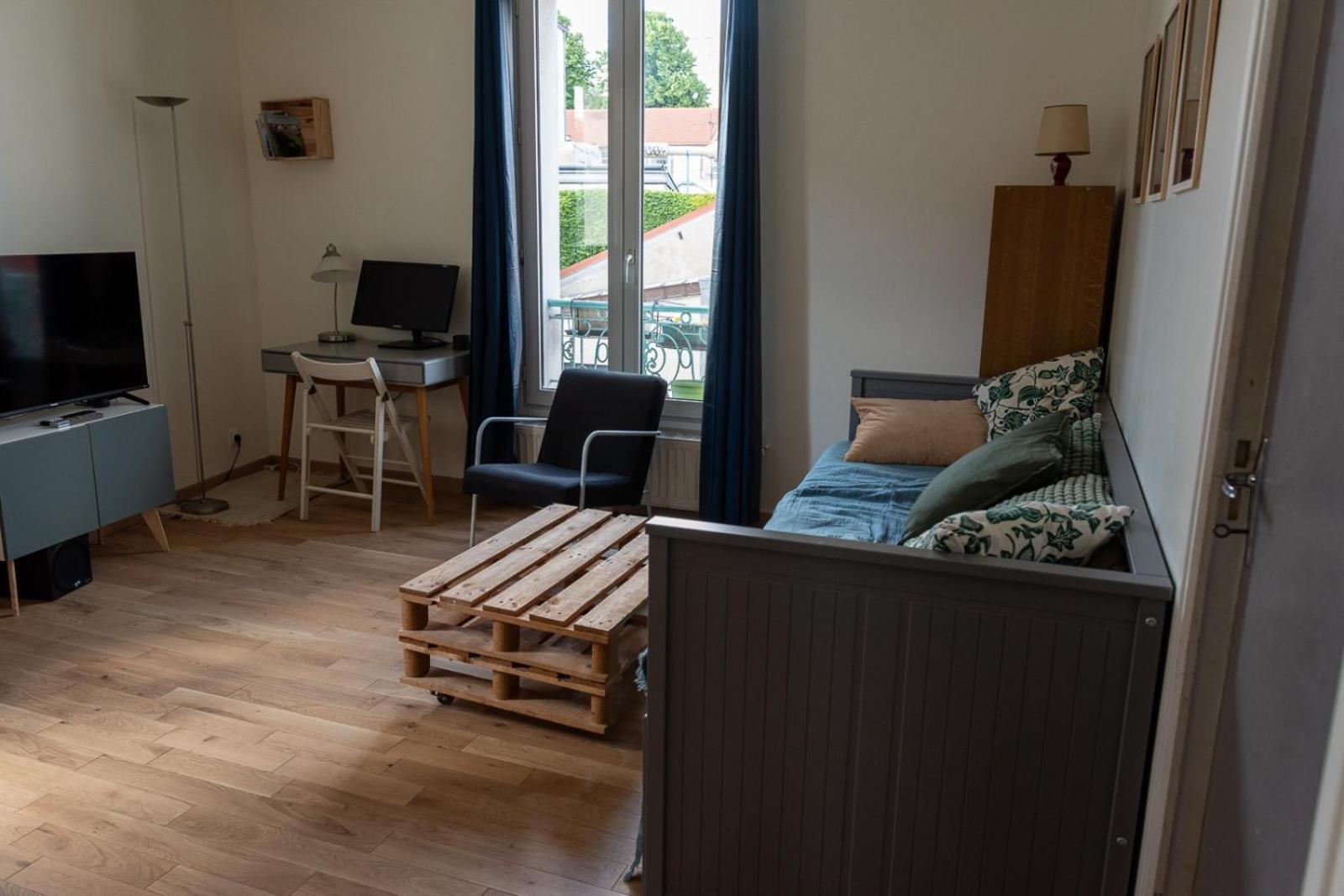 Confortable Deux Pieces Aux Portes De Paris Bagnolet Εξωτερικό φωτογραφία